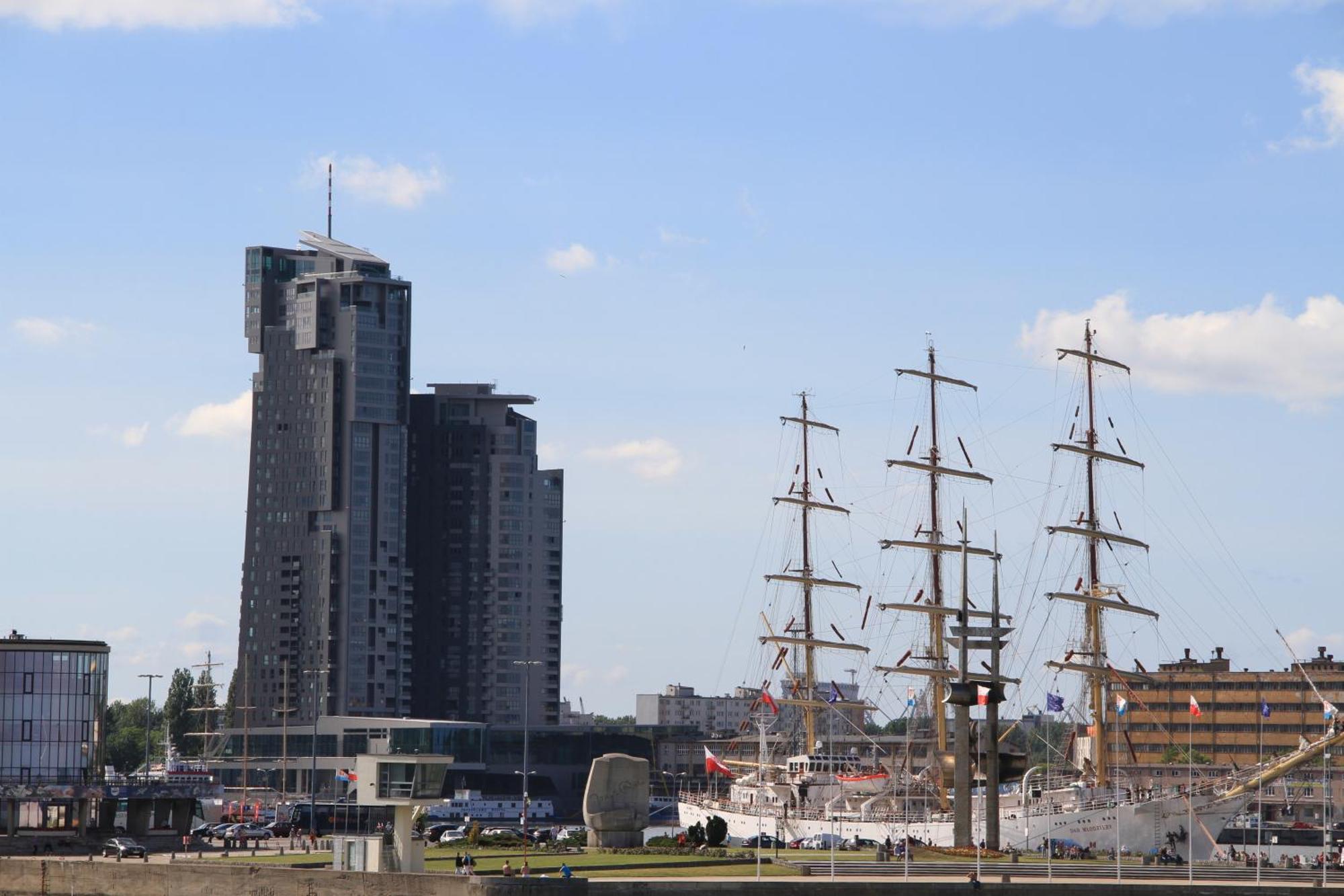 גדינייה Apartamenty Sea Towers מראה חיצוני תמונה